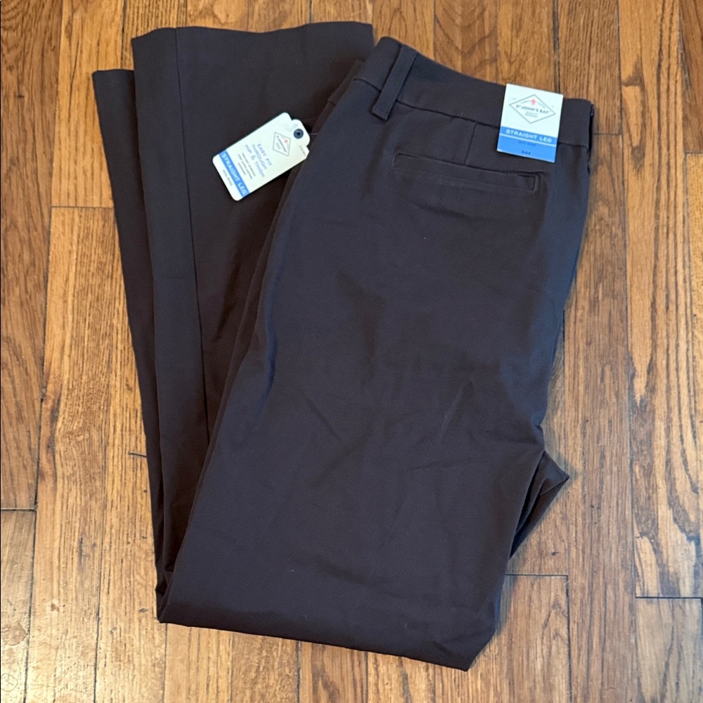 St. John’s Bay Elegant Brown pants, straight leg mid rise, slender size 14